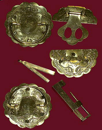 10cm Chinese/Korean Chest Brass Set