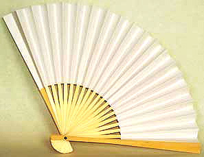 26cm Off-White Bamboo Fan